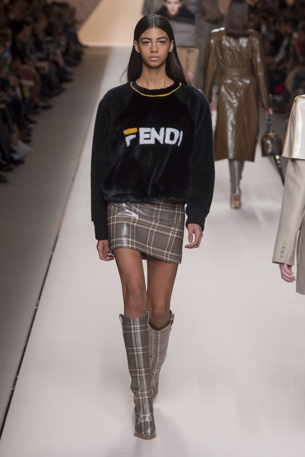 Milan Fashion Week Fall 2018 Collection