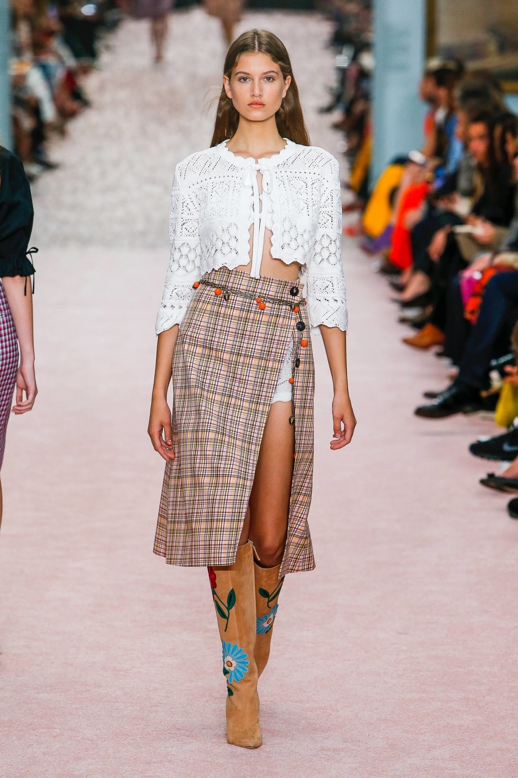 Carolina Herrera New York Fashion Week SS19 - Brondema