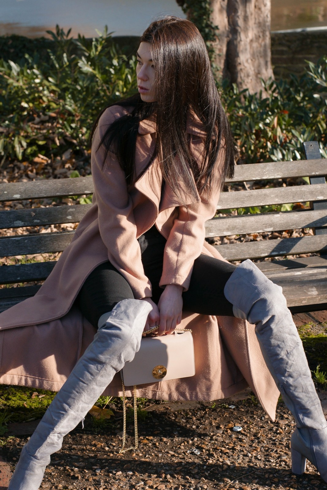 4 Must-Have Over-The-Knee Boots Styles - Brondema