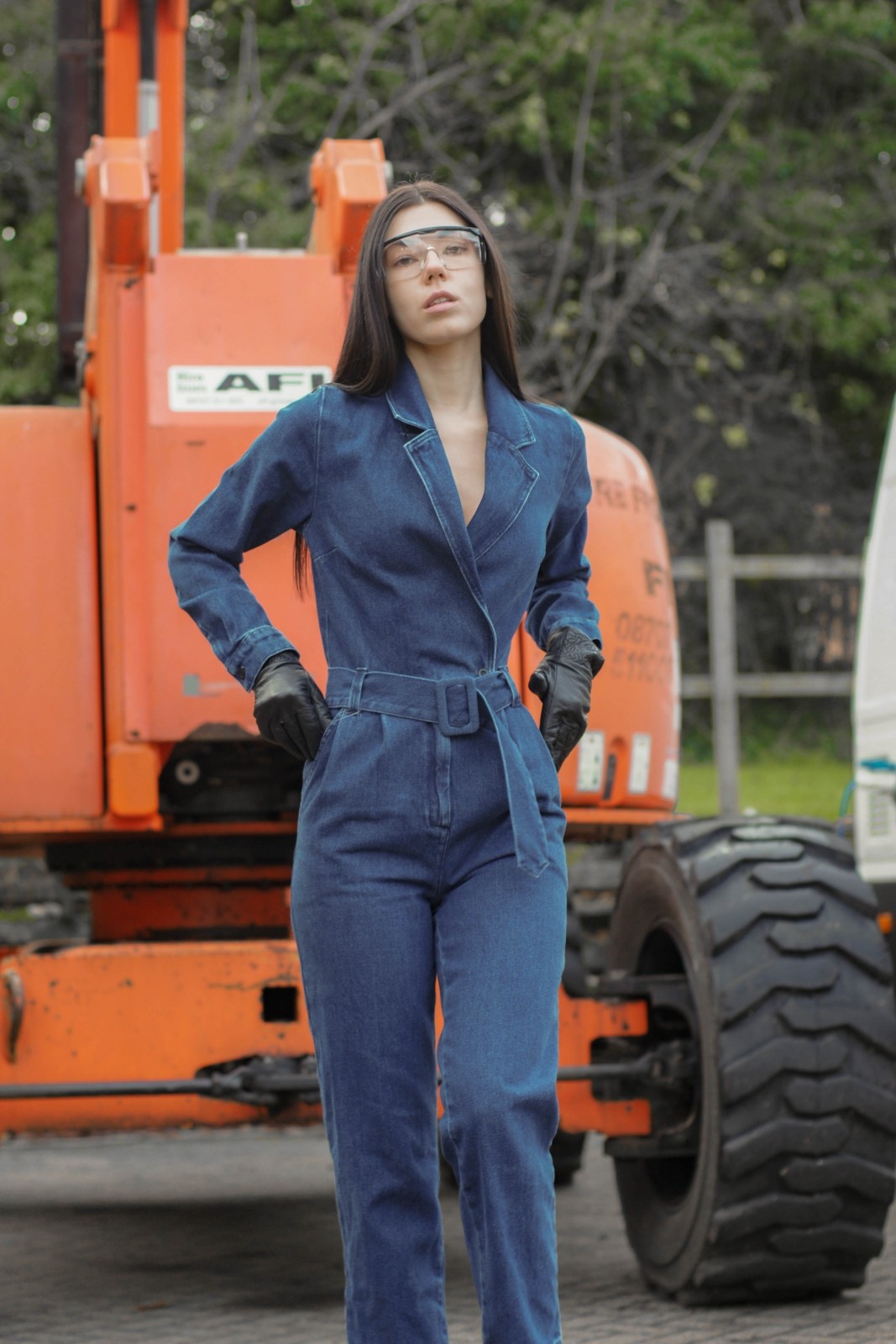  3 Denim Jumpsuit Styles To Try This Year