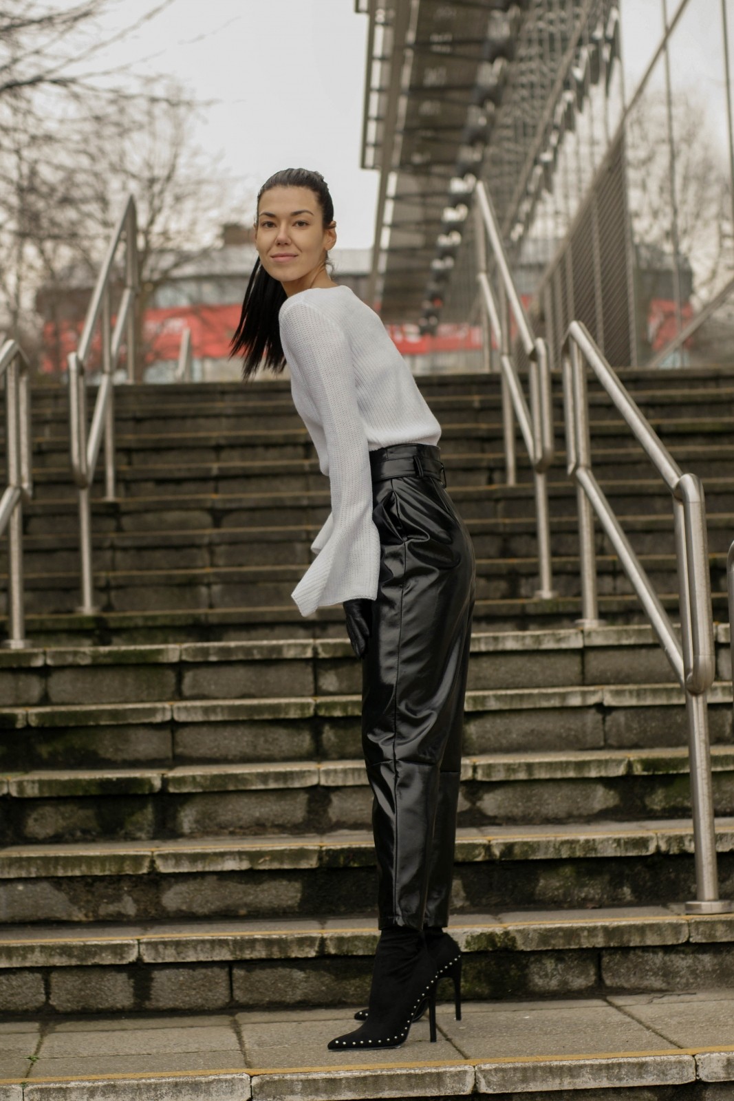 Tips To Successfully Style Vinyl Trousers