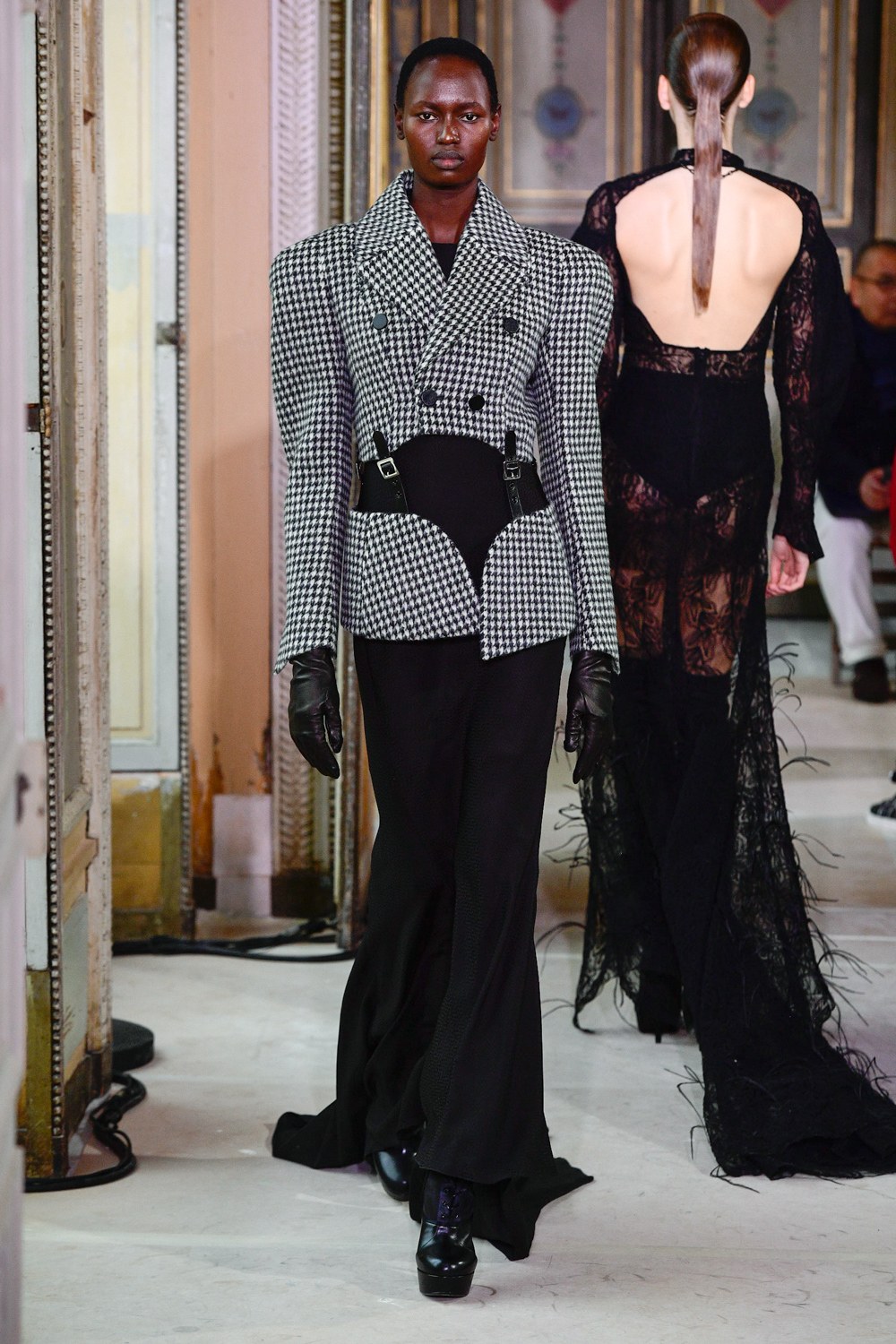 Olivier Theyskens Paris Fashion Week FW19 Highlights