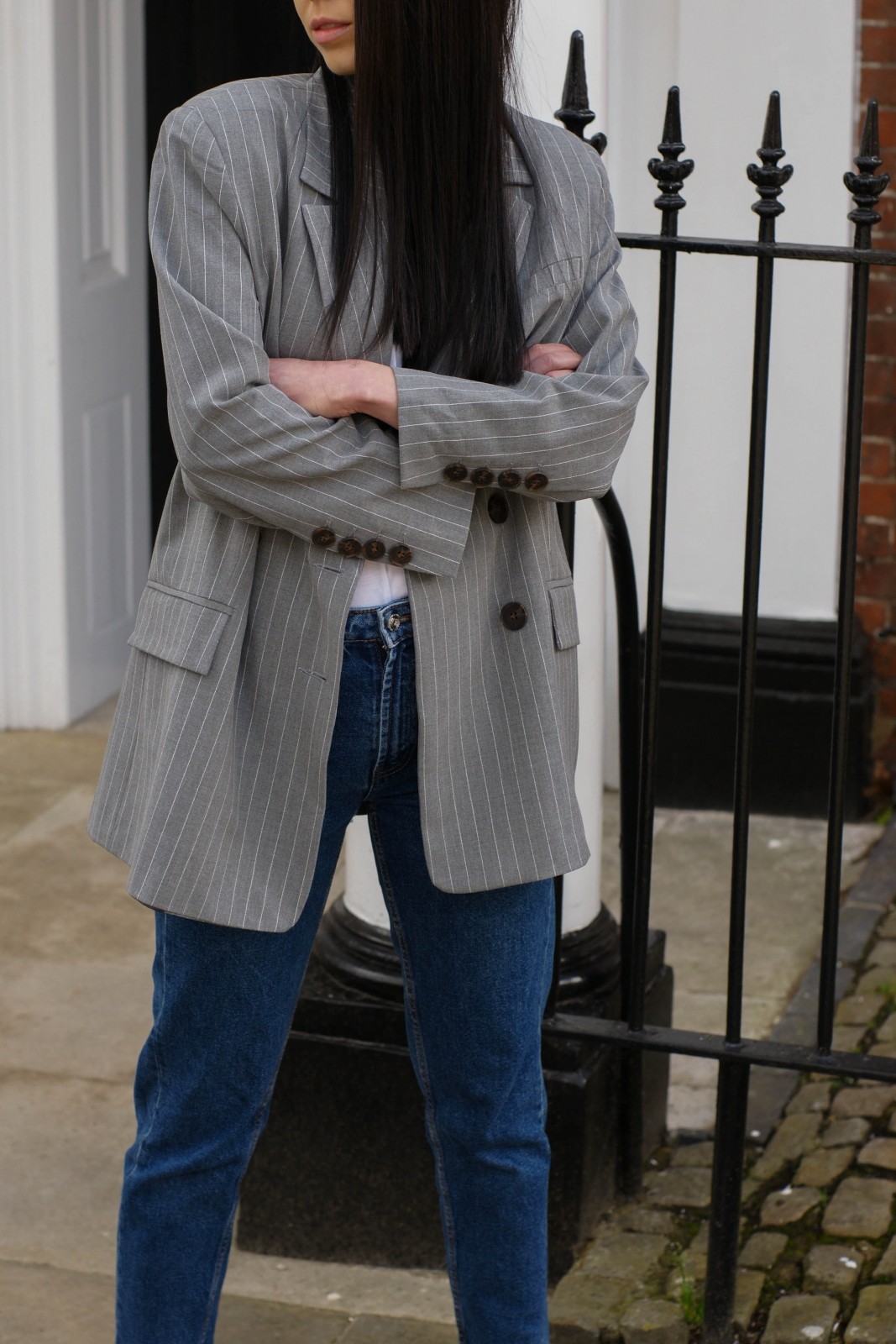 BRONDEMA wearing an oversized suit blazer