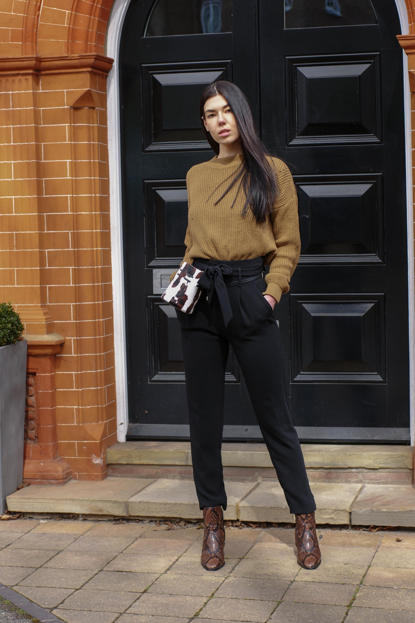 Daily Look | Pencil Trousers & Cow Print Vibes - BRONDEMA